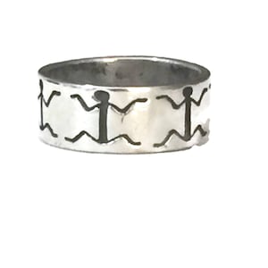 Stick Figure Ring sterling silver Band Size 8 Vintage People