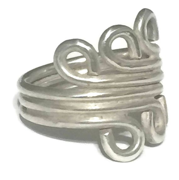 Vintage Chunky Ring Size 9 Spiral Ring Size 9 BoH… - image 5