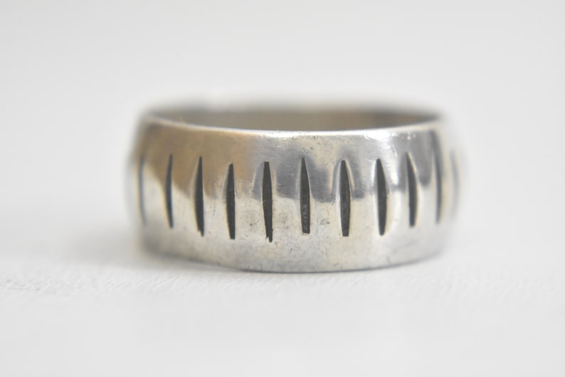 Wedding ring geometric thumb band sterling silver men Mexico Size 12.75