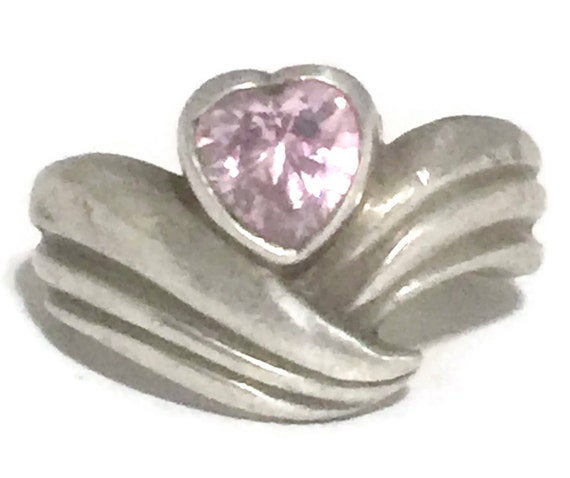 Vintage Heart Ring Size 5 Valentine Ring Pinky Ri… - image 1
