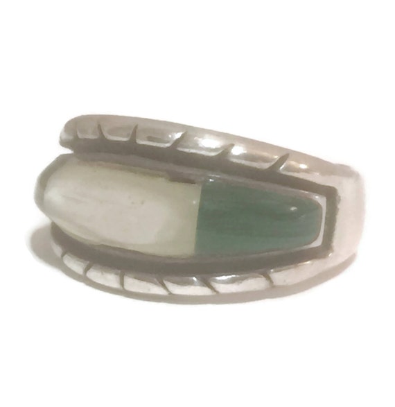 Malachite ring size 8 MOP Southwest band  Vintage… - image 5