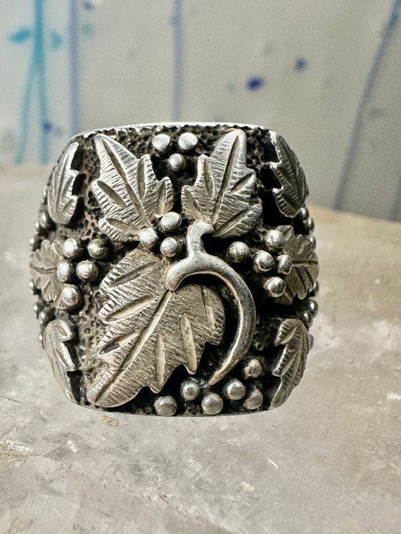 アメリカ通販ファッション Wheeler Ring Gold Hills Black Leaves Sterling 8.50 Size ネックレス・ペンダント