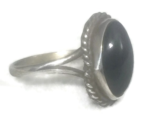 Vintage Onyx Ring Size 5 Plus Long Onyx Ring Girl… - image 7