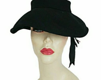 30's - 40's Vintage Warner Bros Felt Tilt Hat - Retro Style Studios Womens  Black Wool Felt Chimney Tilt Hat