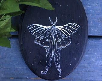 Painting/wall art/ decor/ luna moth