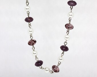 Collier de perles violettes en verre tchèque fait main, accent de fausses perles