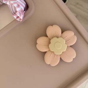 Sugkopp med aprikosblomma | Leksak för barnstol