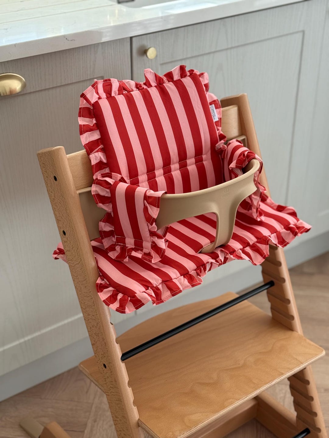 Raspberry Ripple Ruffle Cushion for Stokke Tripp Trapp - Etsy
