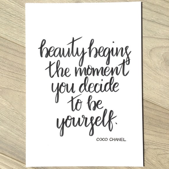 Coco Chanel Zitat Inspiriert Wanddruck Moderne Kalligraphie Etsy