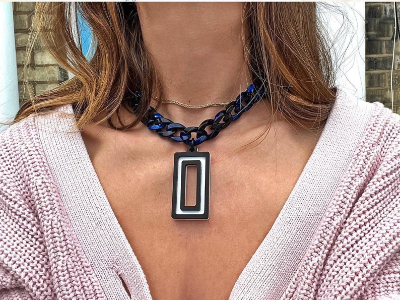 Capri geometric necklace image 1