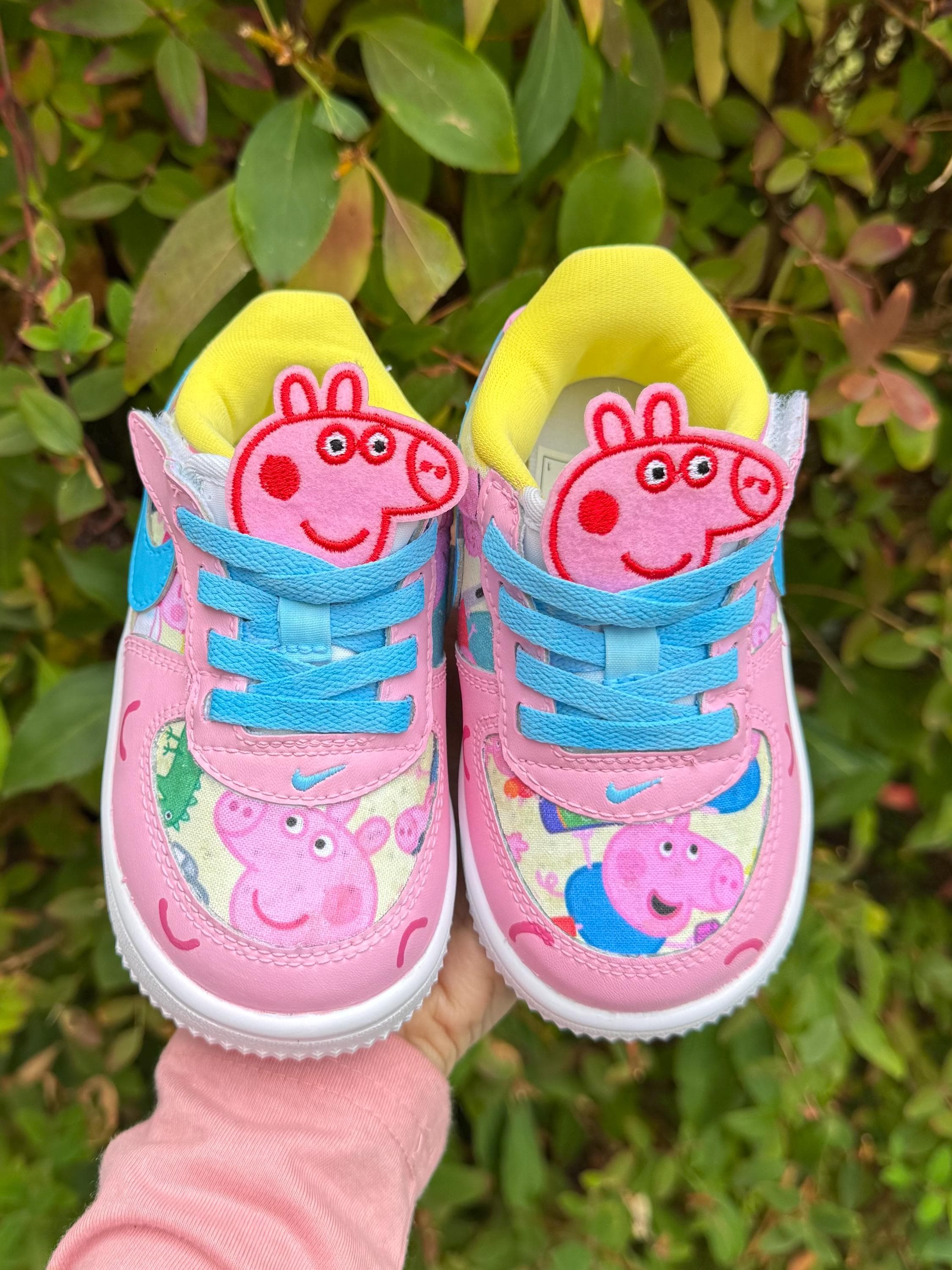 Peppa pig shoes - Etsy 日本