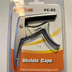 Fzone FC-82 ukulele capo