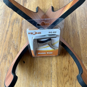 FZone Capop and Wooden Stand Combo for Ukuleles