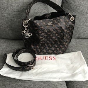 sac de dame. nouveau sac femme Guess.