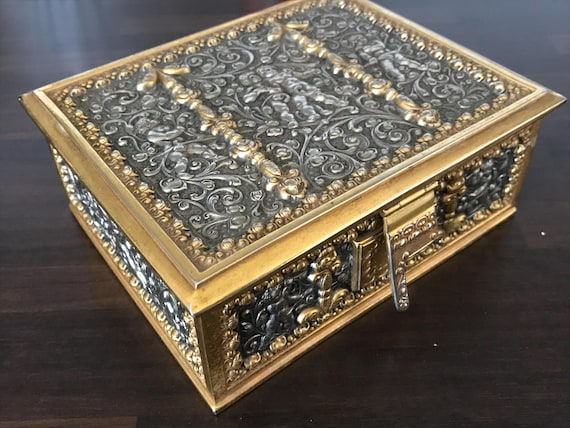 Vintage Erhard and Sons, jewelry box