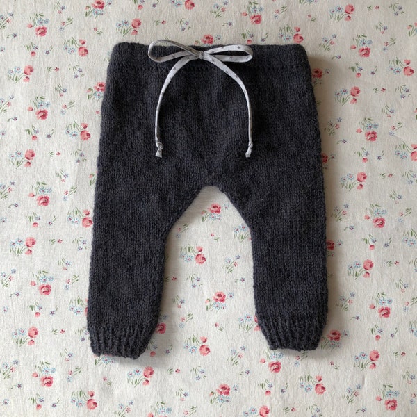 pantalon bébé taille 6 mois