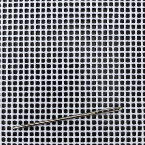 Zweigart interlock mono canvas, white colour, 10-count / 10hpi and size 18 tapestry needle