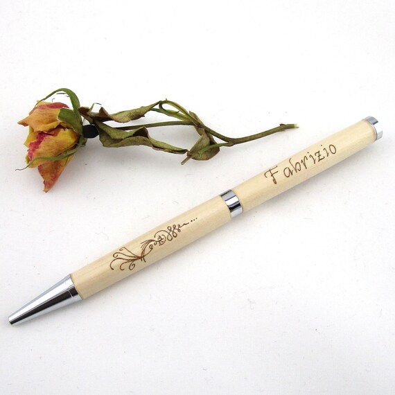 pen with name