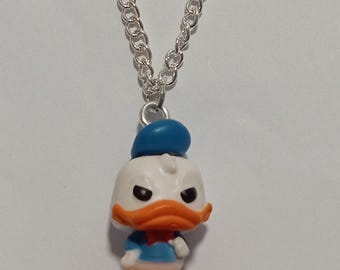 Collar Bitty Pop con diseño reinventado de Donald o Daisy Duck
