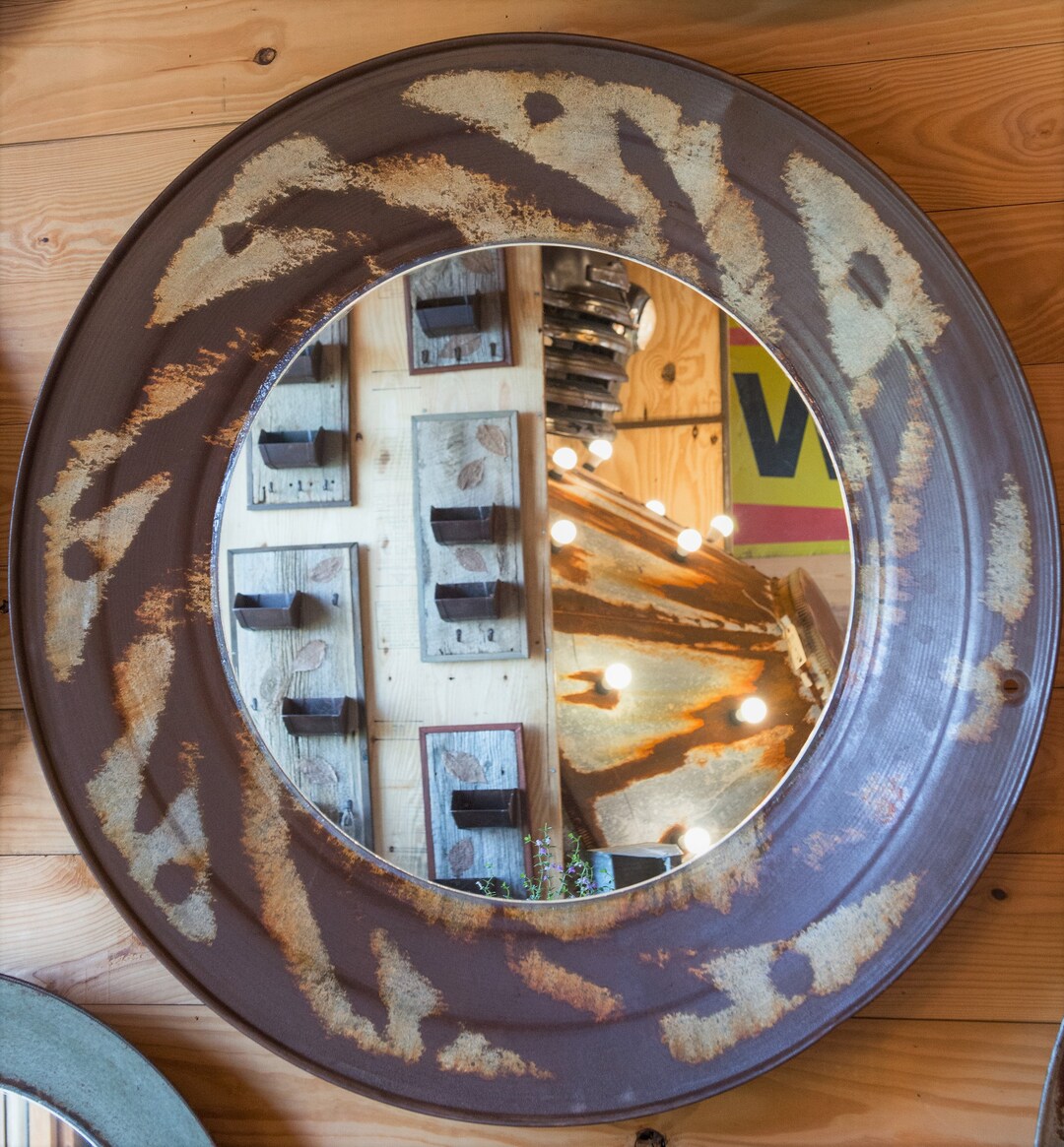 Rustic Vintage 46 Chicken Brooder Disk Mirror - Etsy