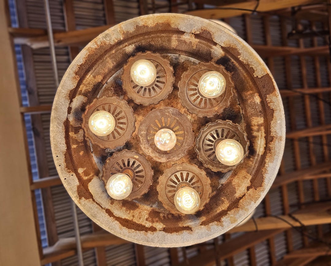 Vintage Rustic Chicken Brooder Disk 34