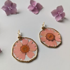Botanical Orange Daisy Gold Earrings, Birthday  Beautiful Gift Unique, Bridesmaids Gift