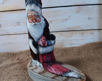 Hand-Painted Mini Santa Claus with Stocking (9in)