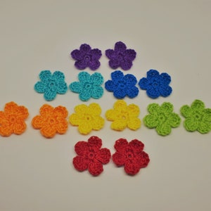 Rainbow tiny flowers Set of 14 mini flowers motif Scrapbooking Papercraft Decorative crocheted accessory Supplies for Clothing accessory