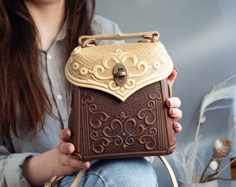 Small Beige Leather Crossbody Purse, Crossbody bags for women Beige leather handbag Beige leather purse Beige cross body bag