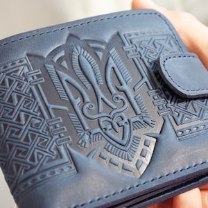 Ucrania Trident Wallet, billetera de viaje azul para hombres, monedero de cuero hecho a mano, billetera delgada para hombres, monedero grabado para hombres