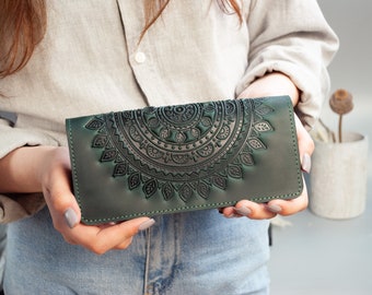 Handmade Genuine Leather Wallet, Green Boho Leather Wallet, Mandala Leather Wallet Women's, Leather Long Wallet
