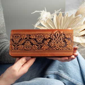 Long Light-brown Leather Wallet Women&#39;s, leather Wallet Women&#39;s, Leather Long Wallet, Wallet with Ornament, Wristlet Wallet