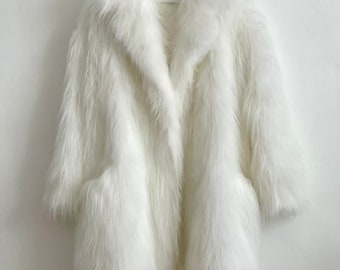 本日限定お値下げ ANDWANG White mix fake fur coat 本日限定お値下げ ANDWANG White mix fake fur coat 本日限定お
