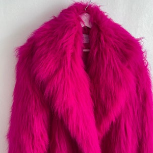 Magenta, Fuchsia Pink shaggy fur coat, fluffy jacket, furry, 100% polyester, vegan, faux fur, oversize coat.