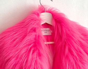 Fluo Pink shaggy fur coat, fluffy jacket, furry, 100% polyester, vegan, faux fur, oversize coat.