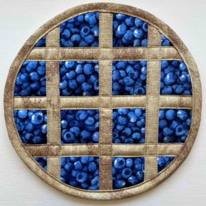 Blueberry Pie Trivet Pot Holder
