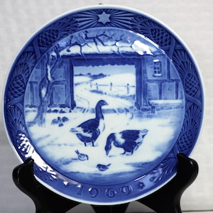 1969 Royal Copenhagen Christmas Plate, Geese in Snow Covered Courtyard, Designed by Kaj Lange, Christmas in Denmark, Collectible Plate
