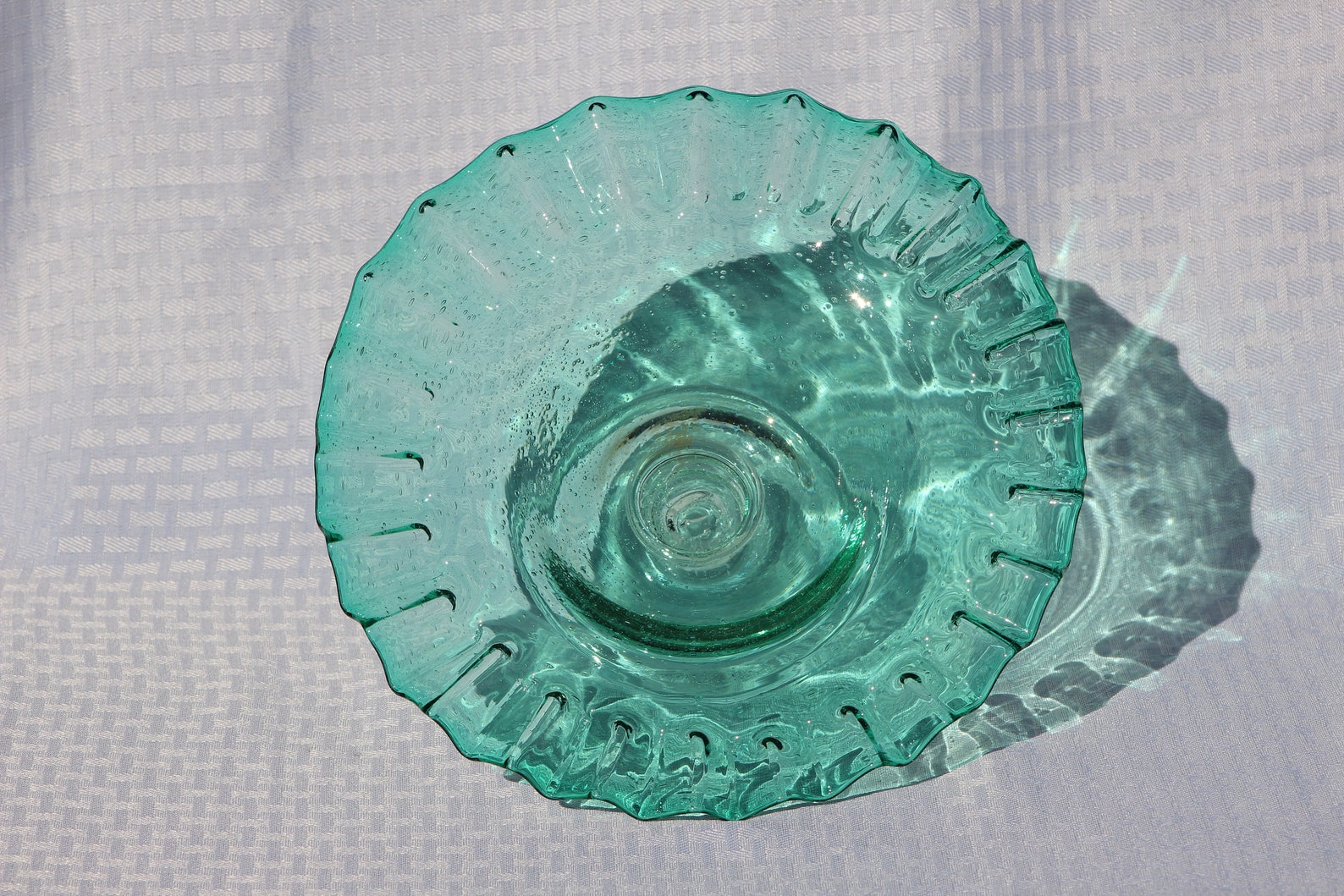 Vintage Hand Blown Glass Green Pedestal Bowl with Bubbles and Etsy Italia