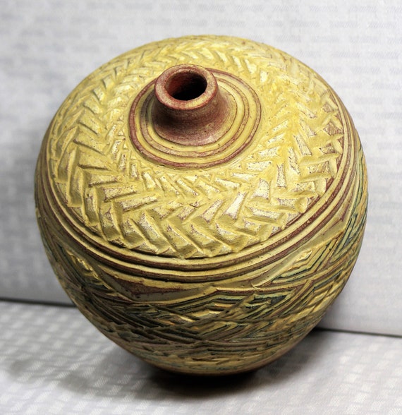 Carved Geometric Pot Carved Geometric Pot