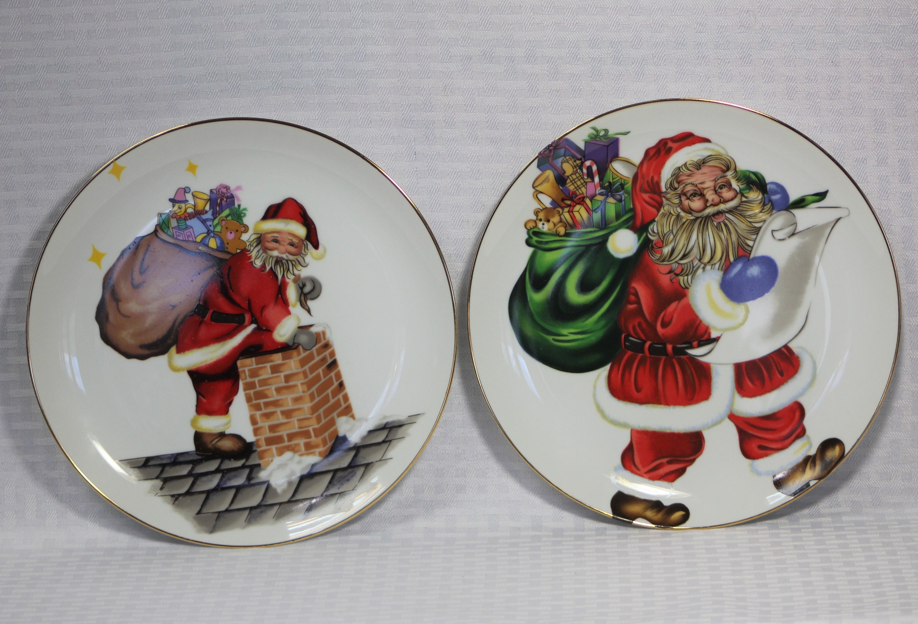 Vintage Santa Claus Christmas Plates Santa Delivering | Etsy