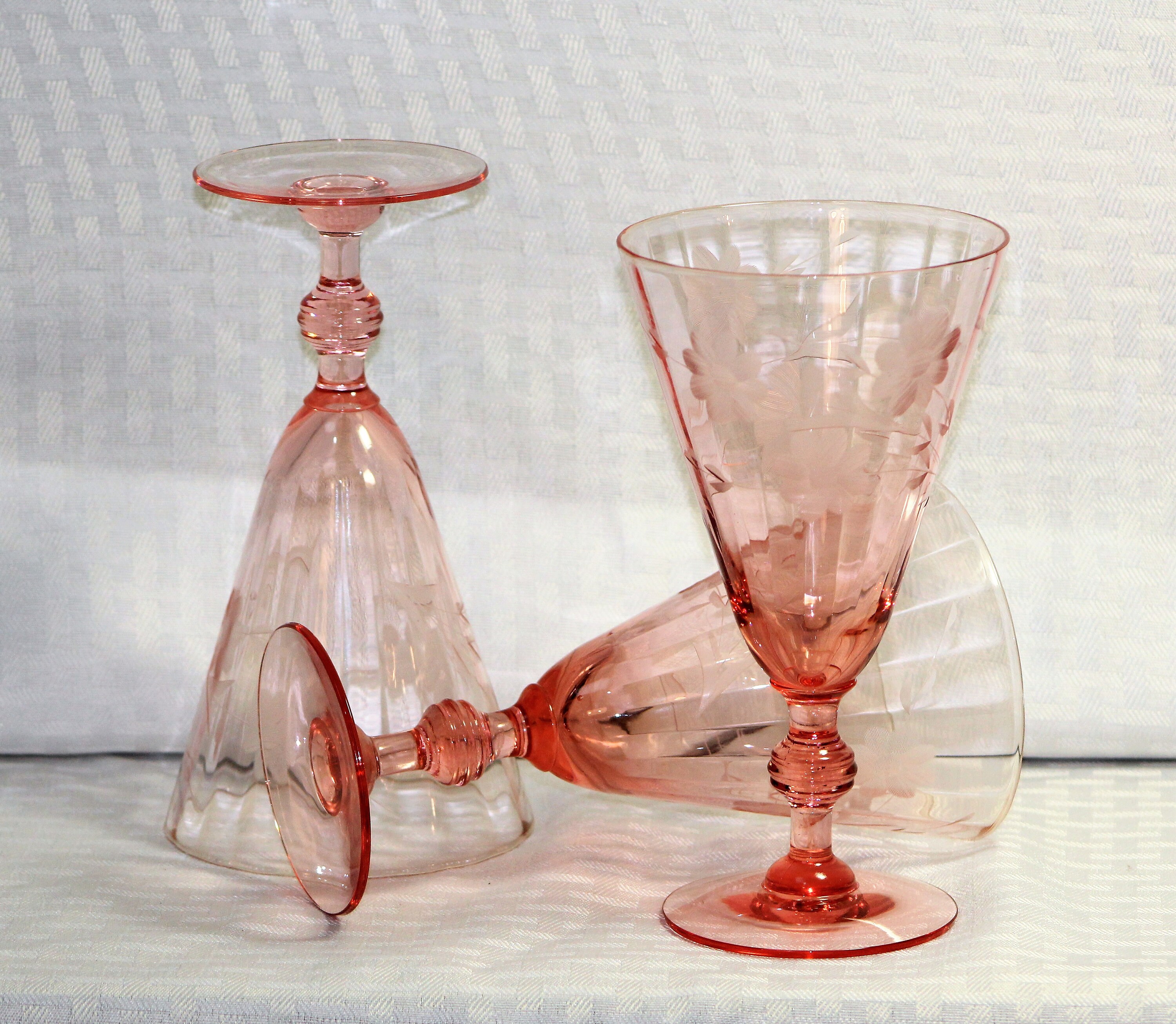 pink depression wine glasses