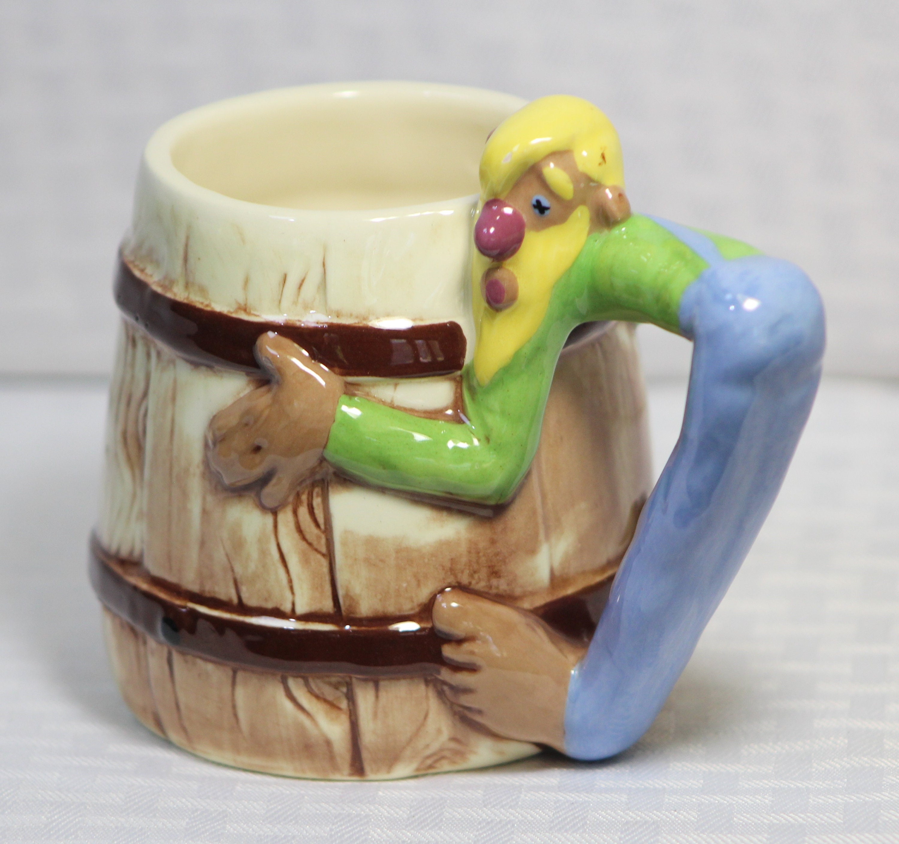 Hillbilly Mug, Twin Winton Ceramics Pasadena, Hand Painted Figures