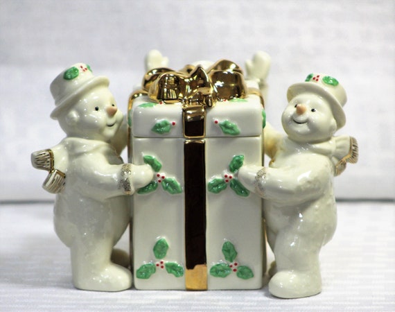 Mikasa Ribbon Holly Trinket Box, Ceramic Snowman Trio Christmas Decor