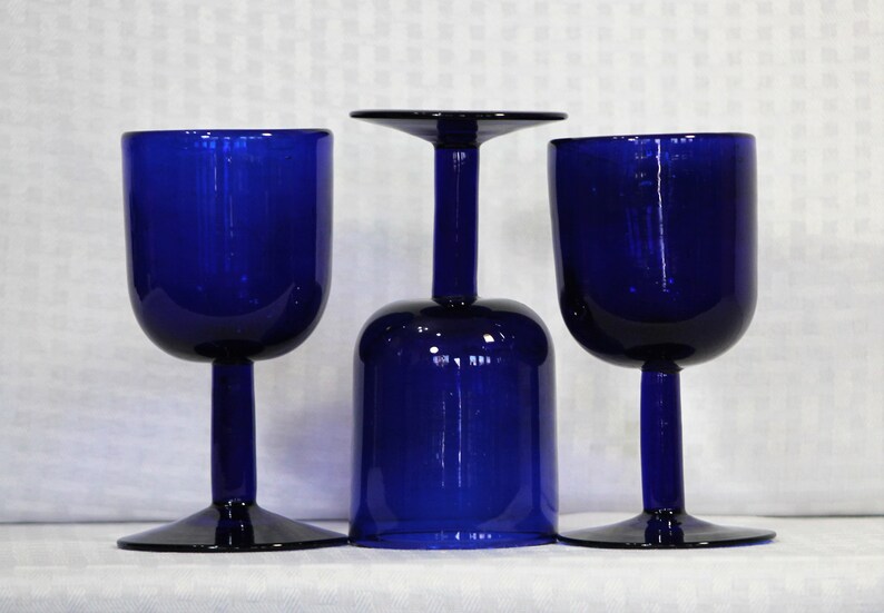 Hand Blown Cobalt Blue Stemmed Wine Goblets Rustic Decor Etsy