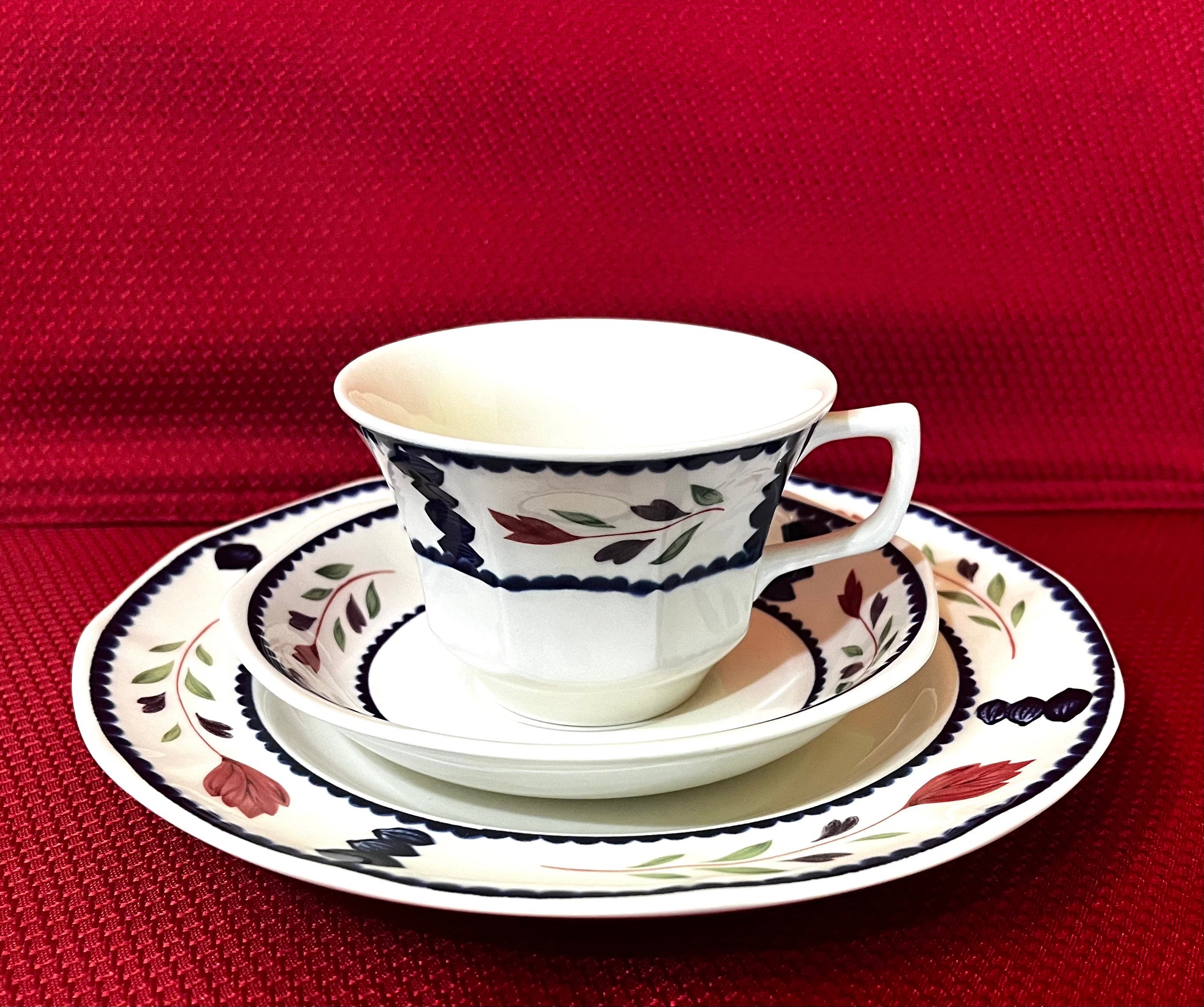 食器  EST. ENGLAND 1759 British Colonial Tradewind Dessert Plates - Set of 4 – Lenox