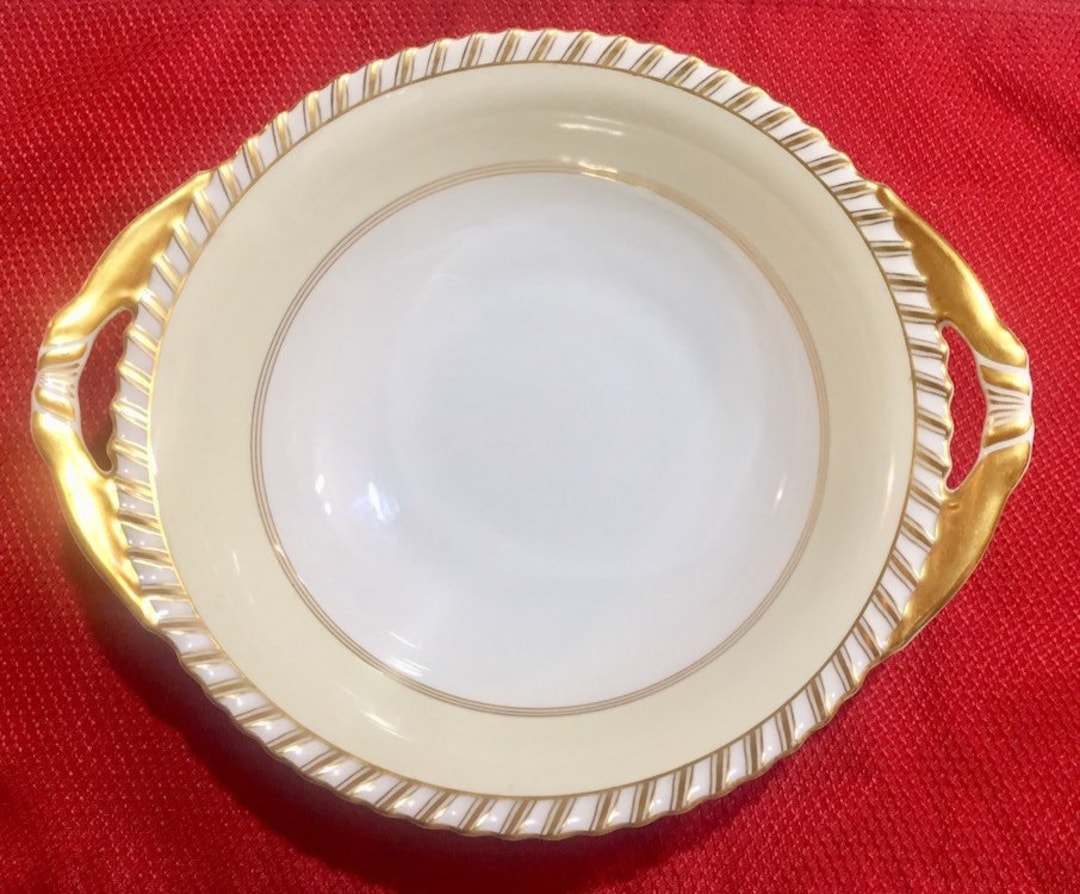 La Princesse Vegetable Bowl by Franconiakrautheim, Scalloped Gold Rope