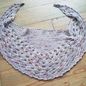 Cross Sea Shawl - Digital Knitting Pattern Download