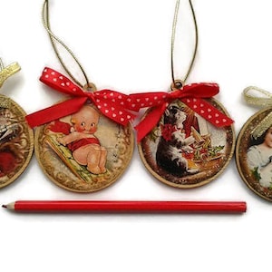 Red bead ornaments Wooden toys for Christmas tree Victorian Christmas Victorian santa holiday Christmas decor Vintage Christmas Gift grandma