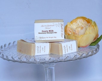 Pastilla de champú de leche de cabra y romero