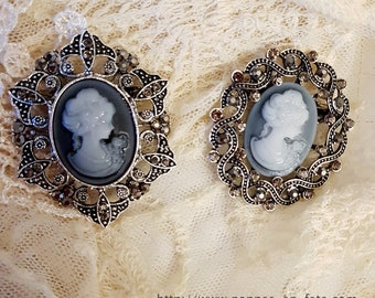 brooch with cameo medallion 2 models